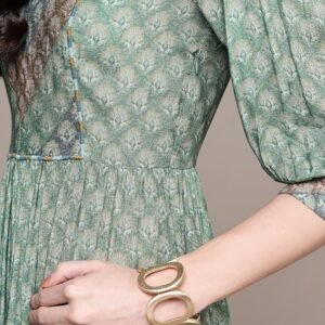 Green Essential-Avani Buti Long Dress - Image 4